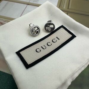 Gucci
Sterling Silver Interlocking Stud Earrings